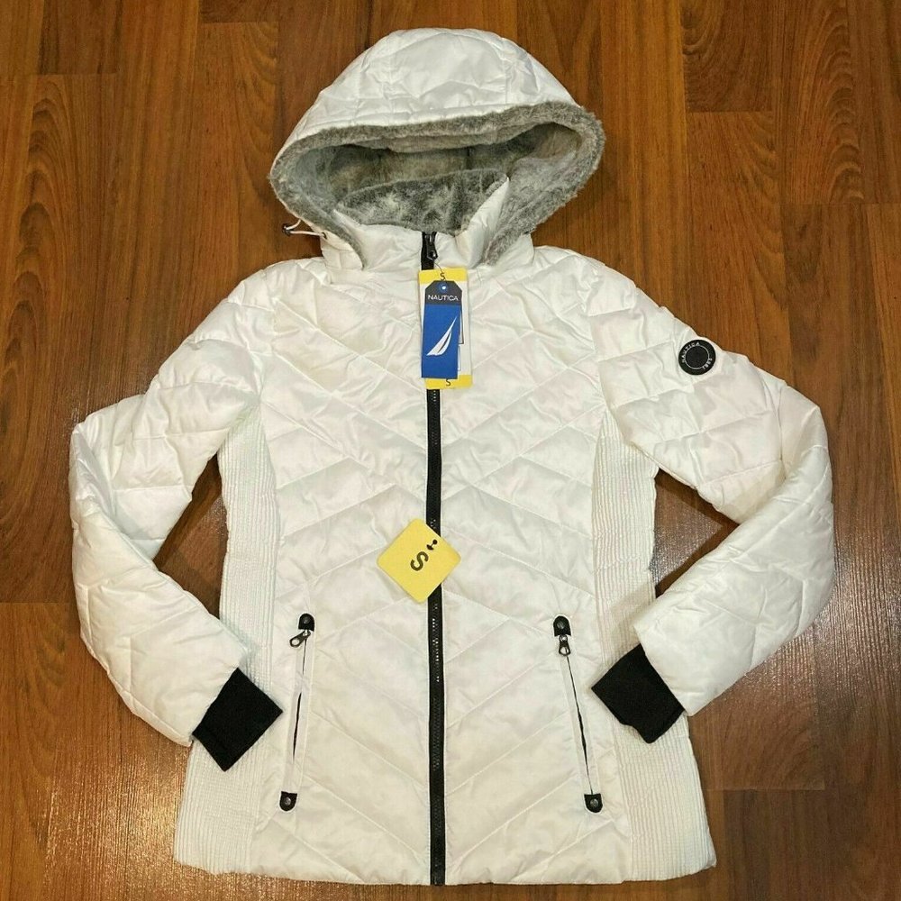 Nautica Women's Puffer Jacket - White - Picture 2 of 8
